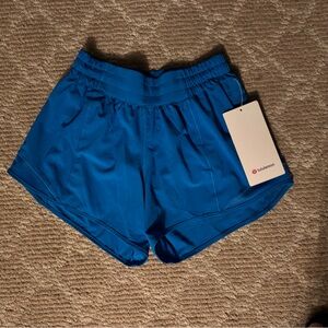 NWT Lululemon Hotty Hot LR shorts, 4